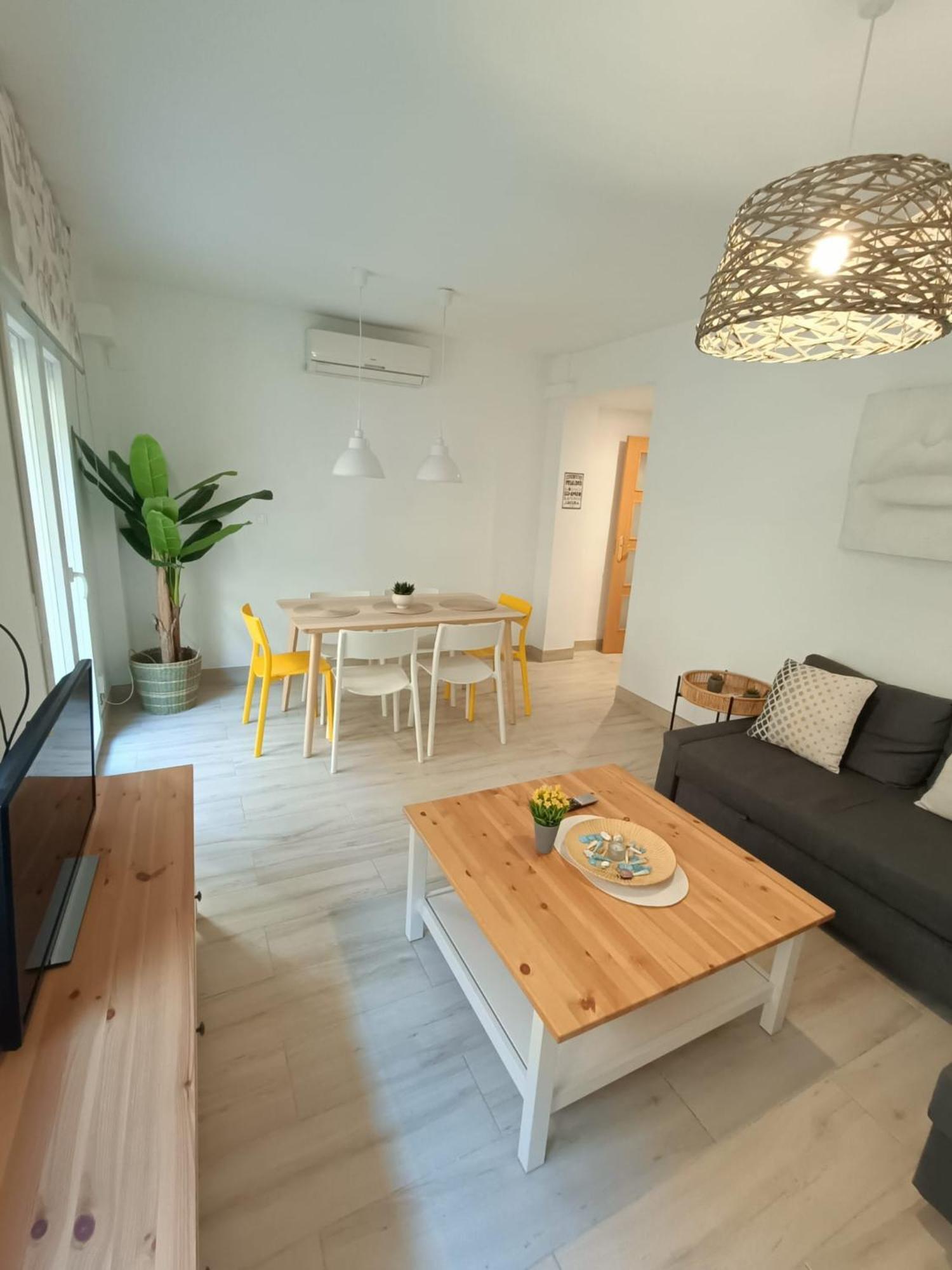 Apartamento Arandas Centro, By Daimar Granada Exterior photo
